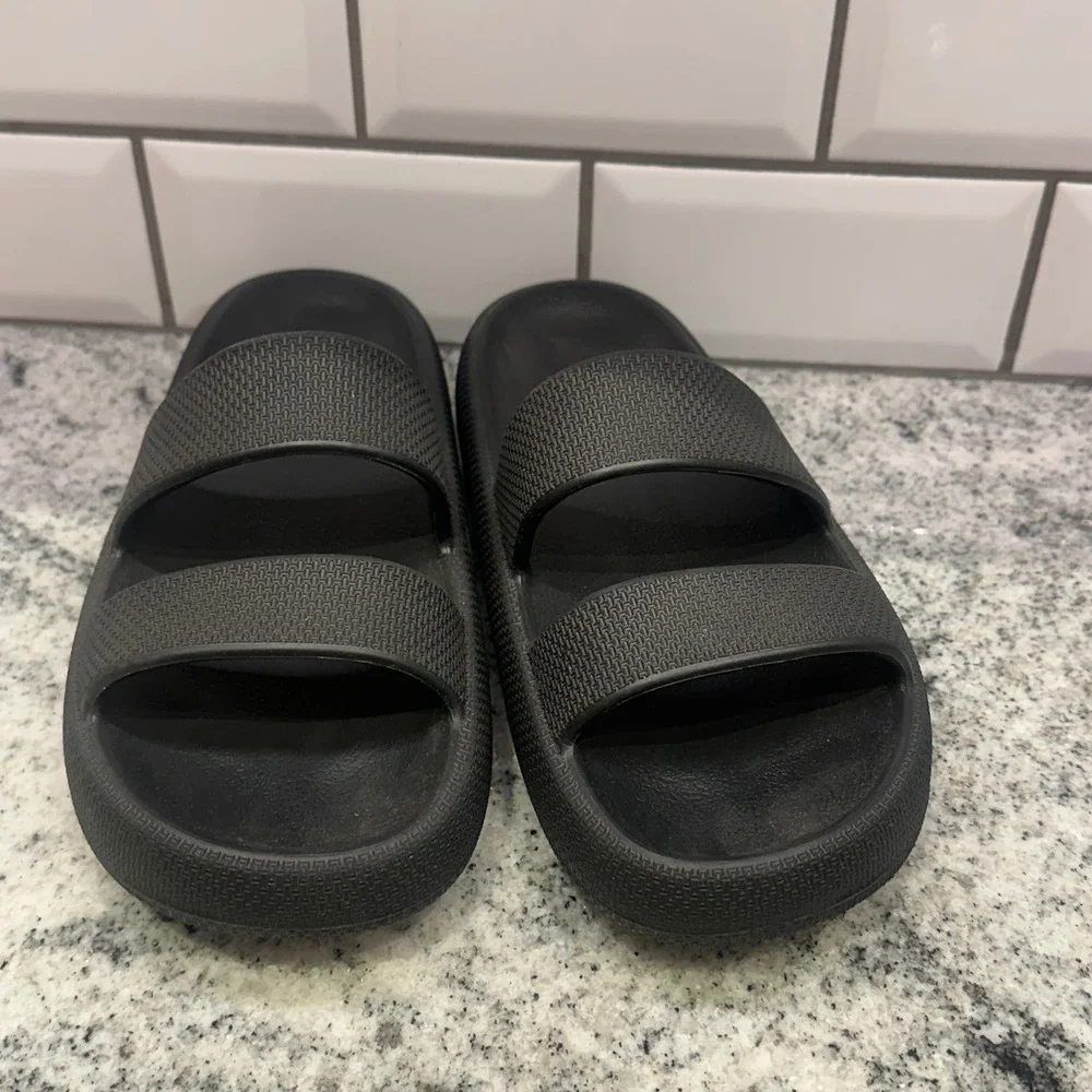 PINK Women M Cloud Slide Sandals Black Strap‎ Victoria Secret Platform Slip